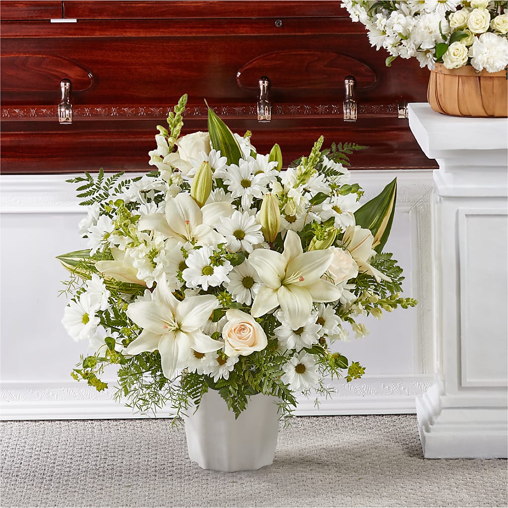 Thoughts of Tranquility Floor Basket – Loose Leaf Florist, Austin TX