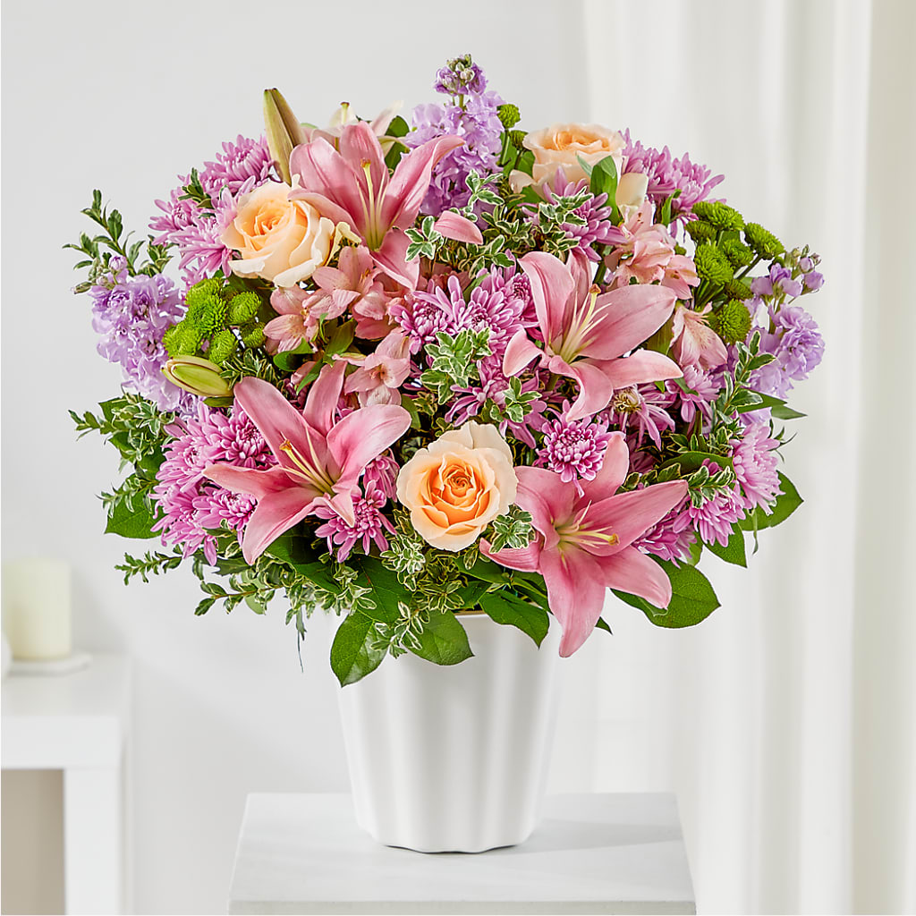 Supportive Embrace Tabletop Basket – Loose Leaf Florist, Austin TX