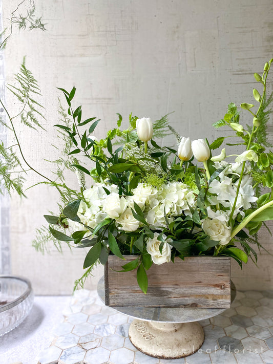 Lakeside Drive –  Loose Leaf Florist, Austin TX